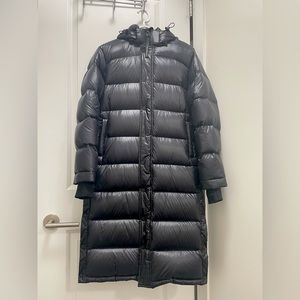 The Super Puff (TNA) goose down jacket (Black, glossy)